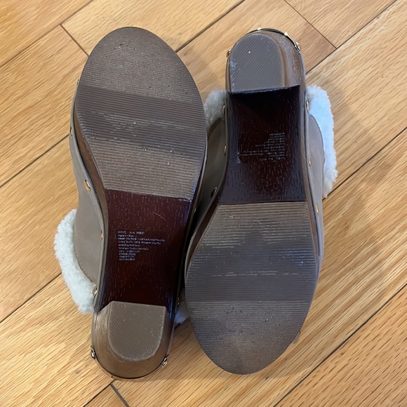 Juicy Couture Brown Mules with Cream Trim - Picture 7 of 10